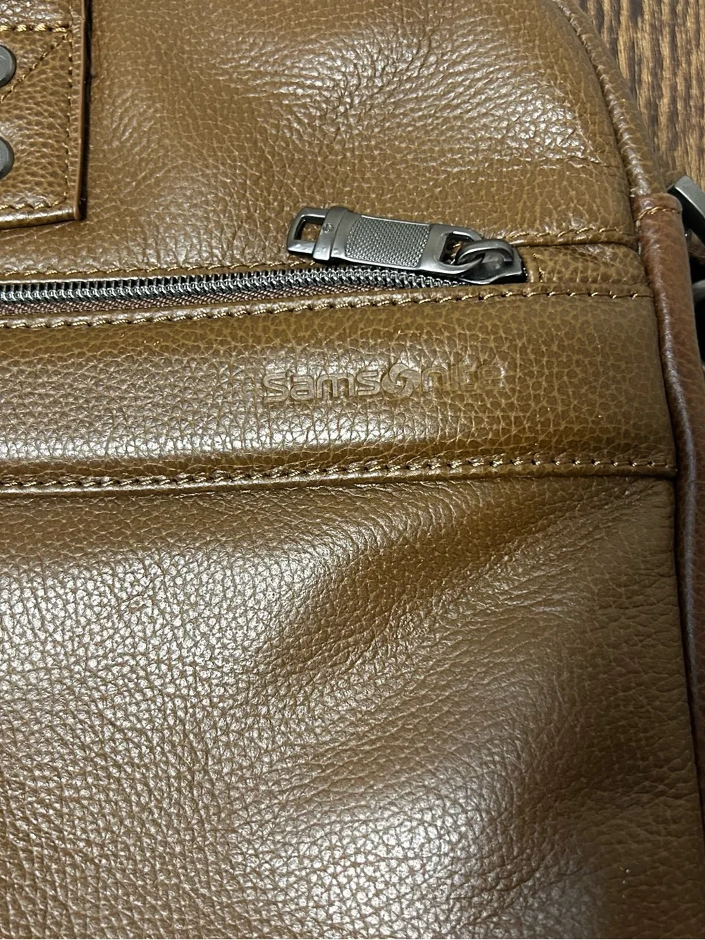 Samsonite Classic Pebbled Leather Toploader Briefcase Cognac, Travel Organizer